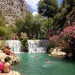 Sunny With Pool & Apartamento *